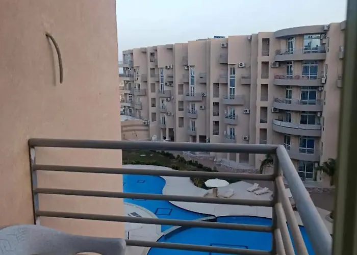 Luxury Modern Near Airport & Downtown * Хургада