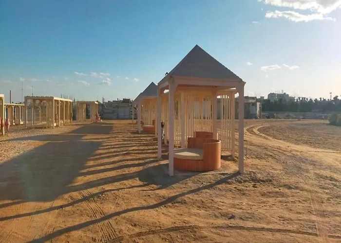Luxury Modern Near Airport & Downtown Апартаменты Хургада