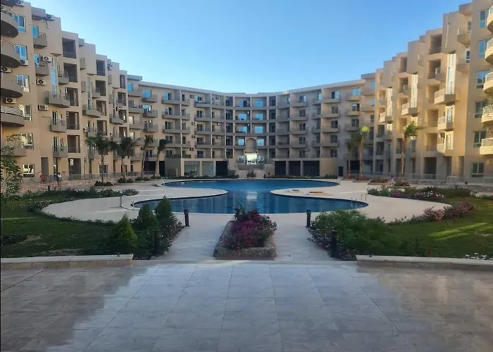 Luxury Modern Near Airport & Downtown Апартаменты