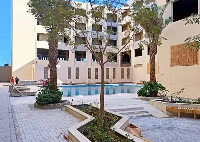 Luxury Modern Near Airport & Downtown * Хургада